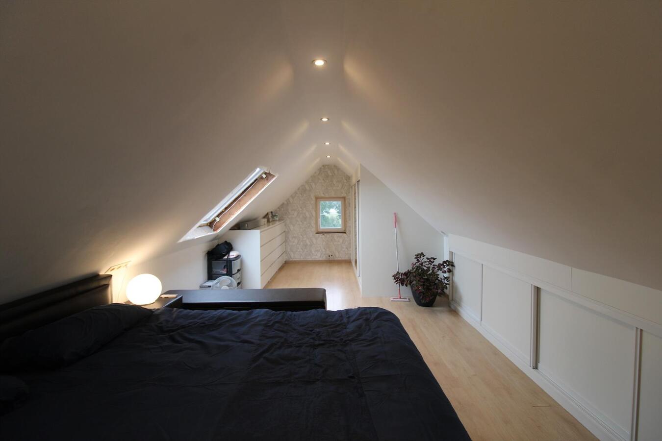 Alleenstaande woning met 3 slaapkamers te Woumen 