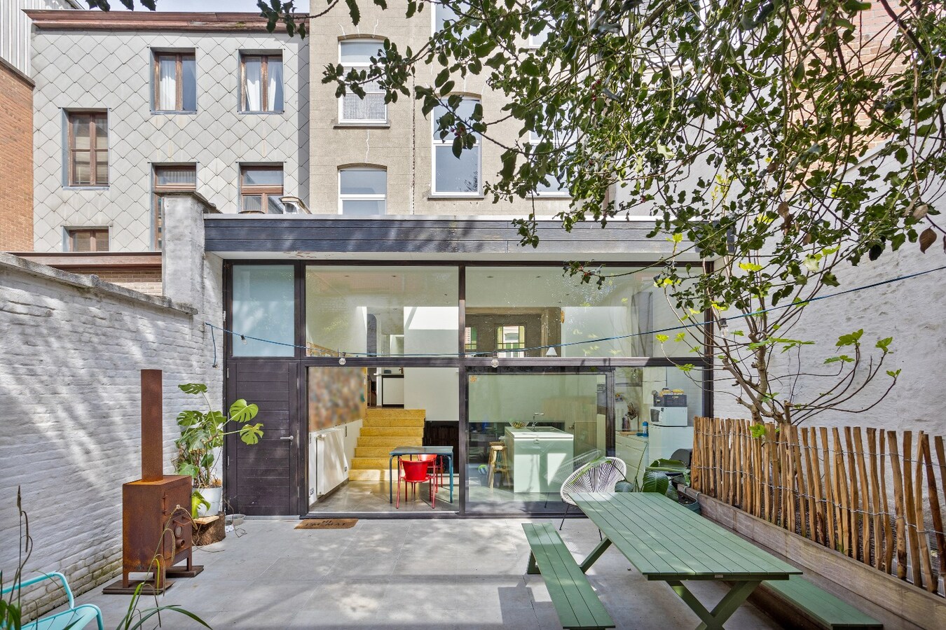 Gerenoveerd herenhuis met 5 slpk in het hart van Oudenaarde 