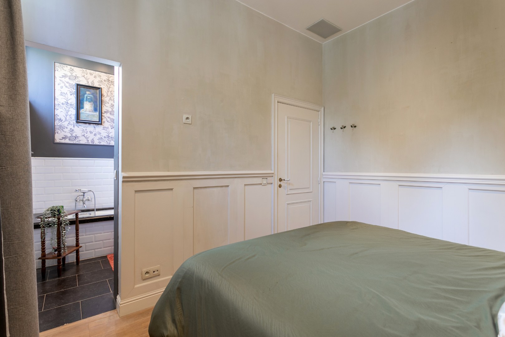 Uniek gelegen 2slpk-appartement in het Kluisbos 