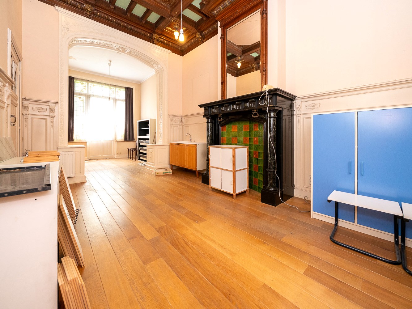 Knappe herenwoning met praktijkruimte en tuin 