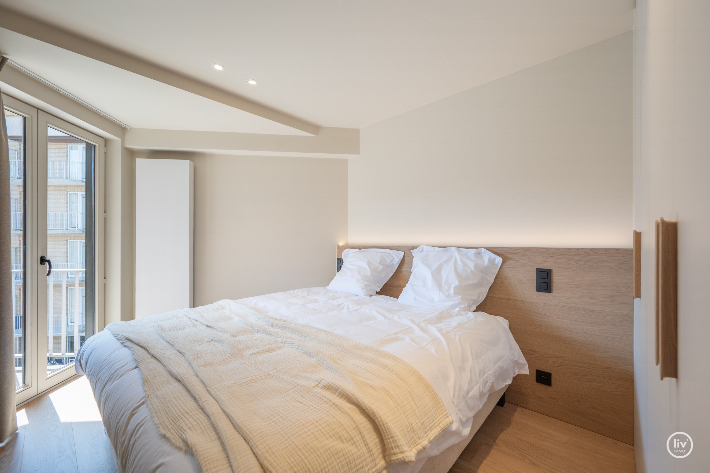 Bel appartement rénové de 3 chambres dans un emplacement de premier choix dans la rue Mosselman à Knokke. 