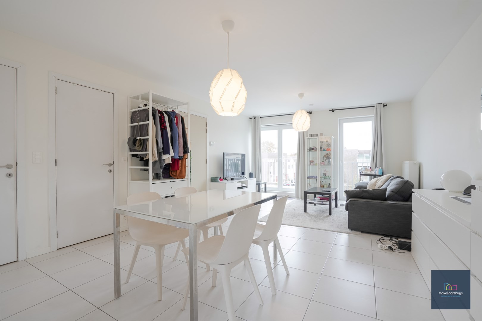 1-slaapkamerappartement met terras en staanplaats te Zwijnaarde 