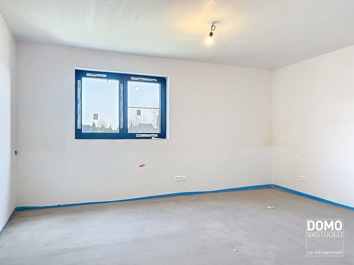 MODERNE NIEUWBOUWWONING CASCO PLUS MET 3 SLAAPKAMERS 