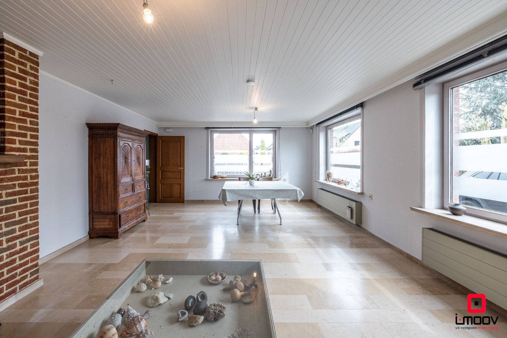 Lichtrijke gezinswoning met 3 à 4 slaapkamers en zonnepanelen te Destelbergen 