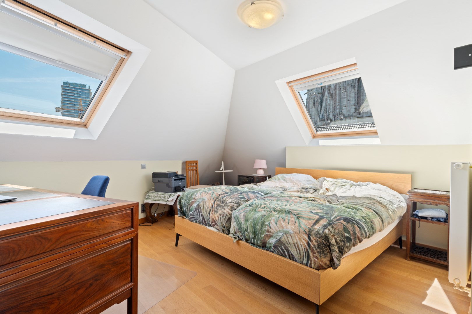 DUPLEX LUXUEUX AVEC 3 CHAMBRES À COUCHER DANS LE CENTRE D'OSTENDE 