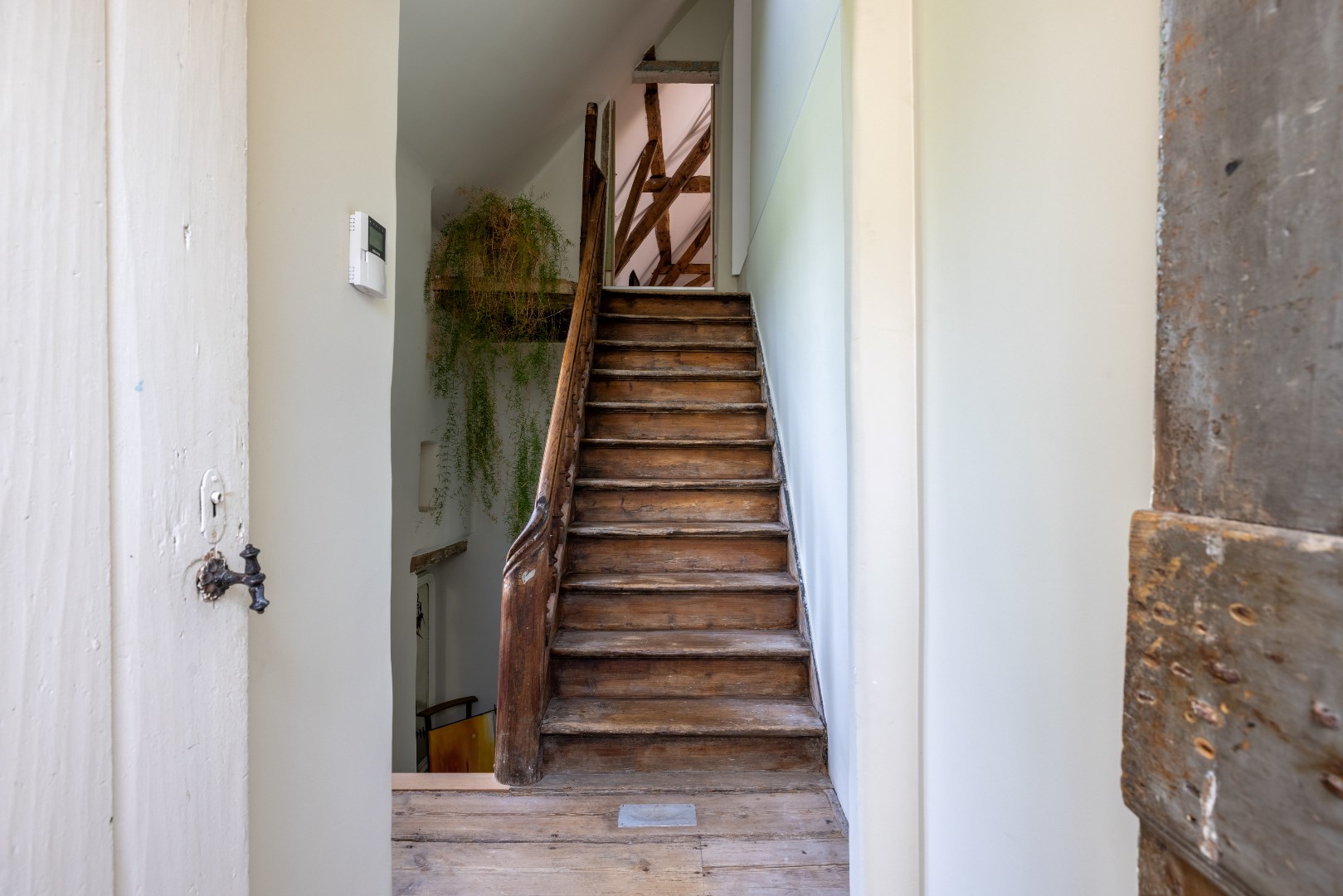 Unieke, compleet gerestaureerde hoeve in het pittoreske Drongen 