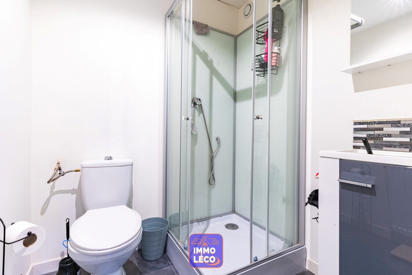 Maison rénovée en plein centre-ville avec garage ! 