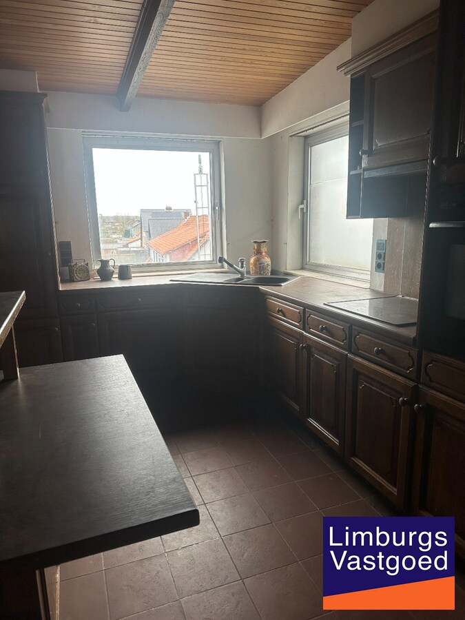 Handelshuis op commerciële ligging in Houthalen-Helchteren 