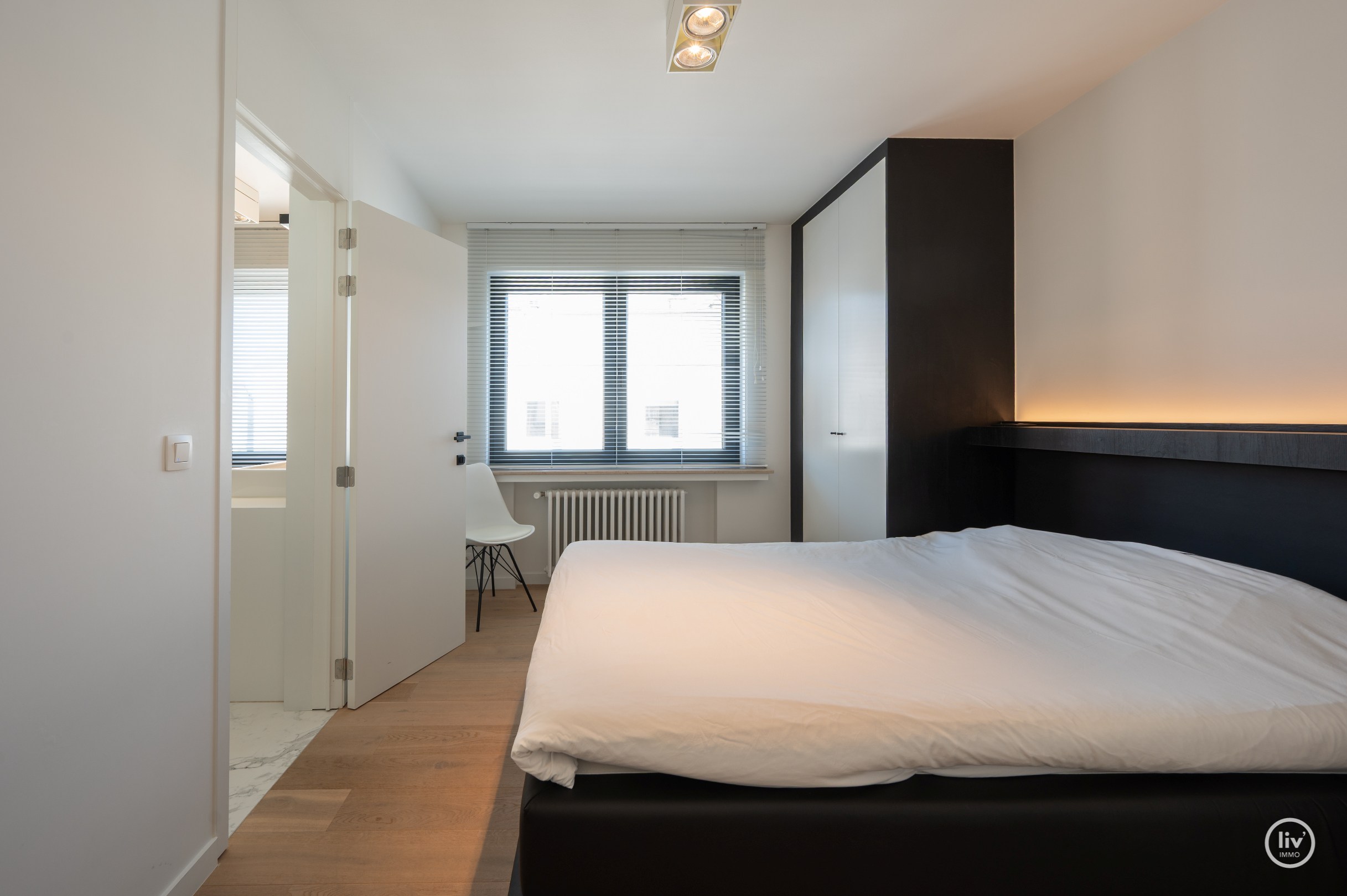 Volledig afgewerkt Hoekappartement + studio centraal gelegen in Knokke 