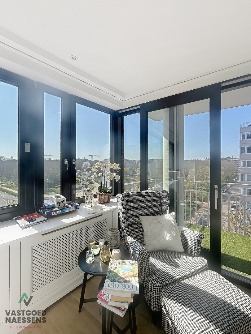 Magnifique appartement de 2 chambres avec vue panoramique et terrasse. 