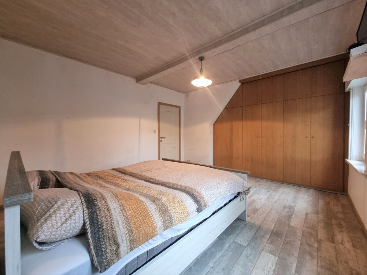 Mooie, halfopen gezinswoning te Dudzele 