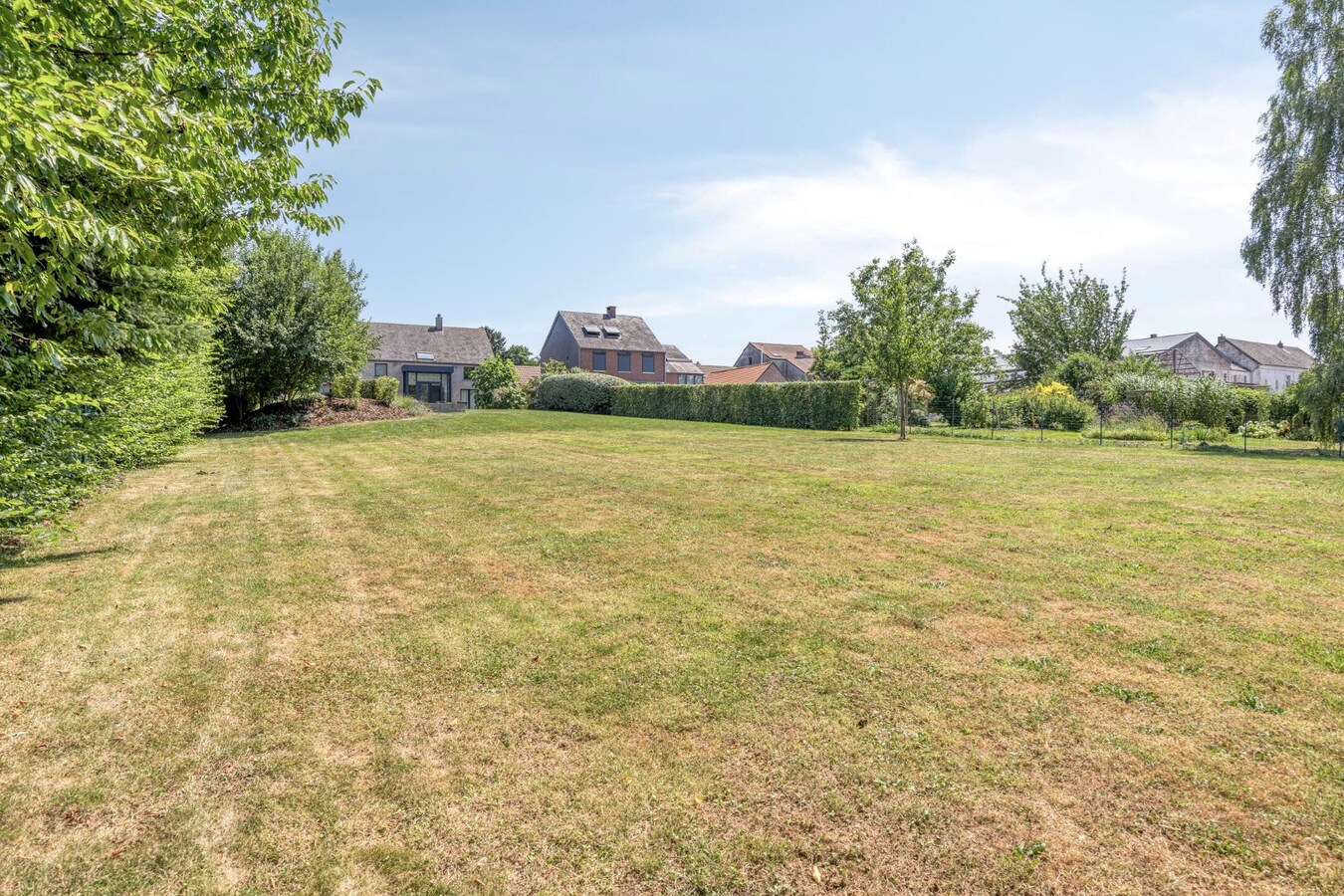 Exclusieve VILLA met zwembad in Zétrud-Lumay (Jodoigne) 