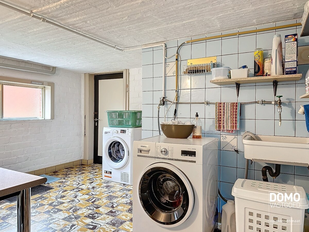 Split-level woning rustig gelegen te Berbroek op een perceel van 10a 