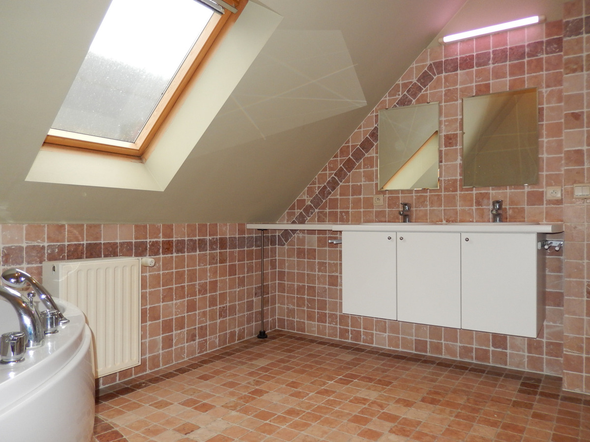 Ruim instapklaar duplexappartement in hartje Brugge 