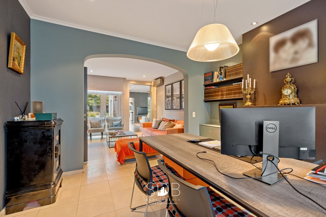 Prachtige woning met paardenfaciliteiten op 11.703m² 