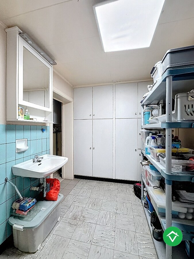 Ruime woning met 4 slaapkamers en terras te Ichtegem 