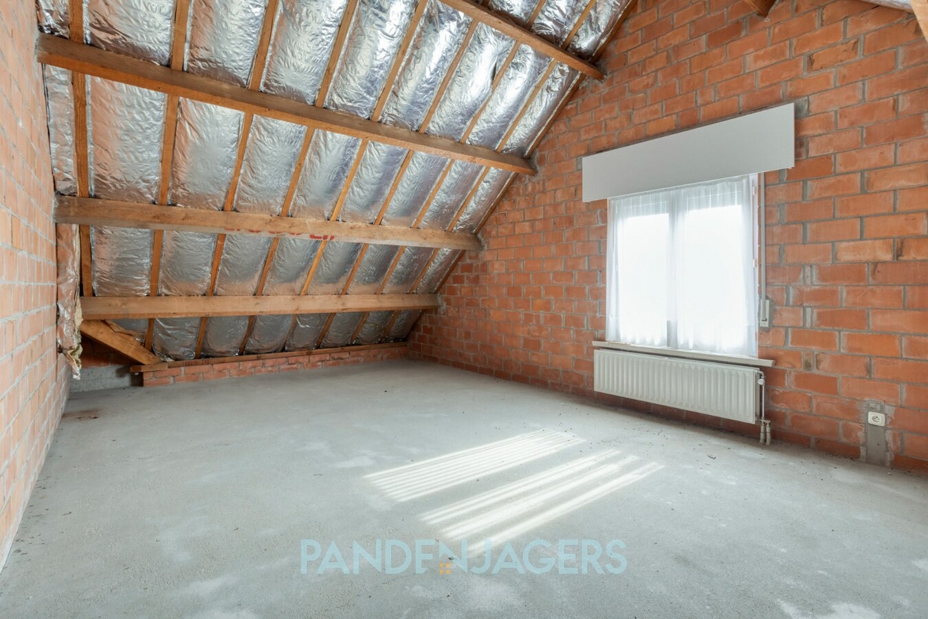 Ruime open bebouwing met bijgebouw te Duffel 