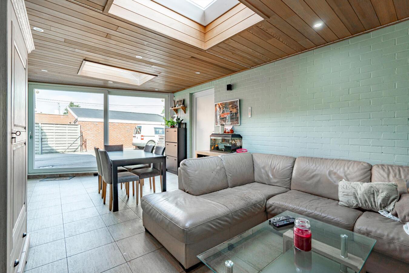 Uitstekend gelegen vrijstaande woning met grote onderhoudsvriendelijke tuin 