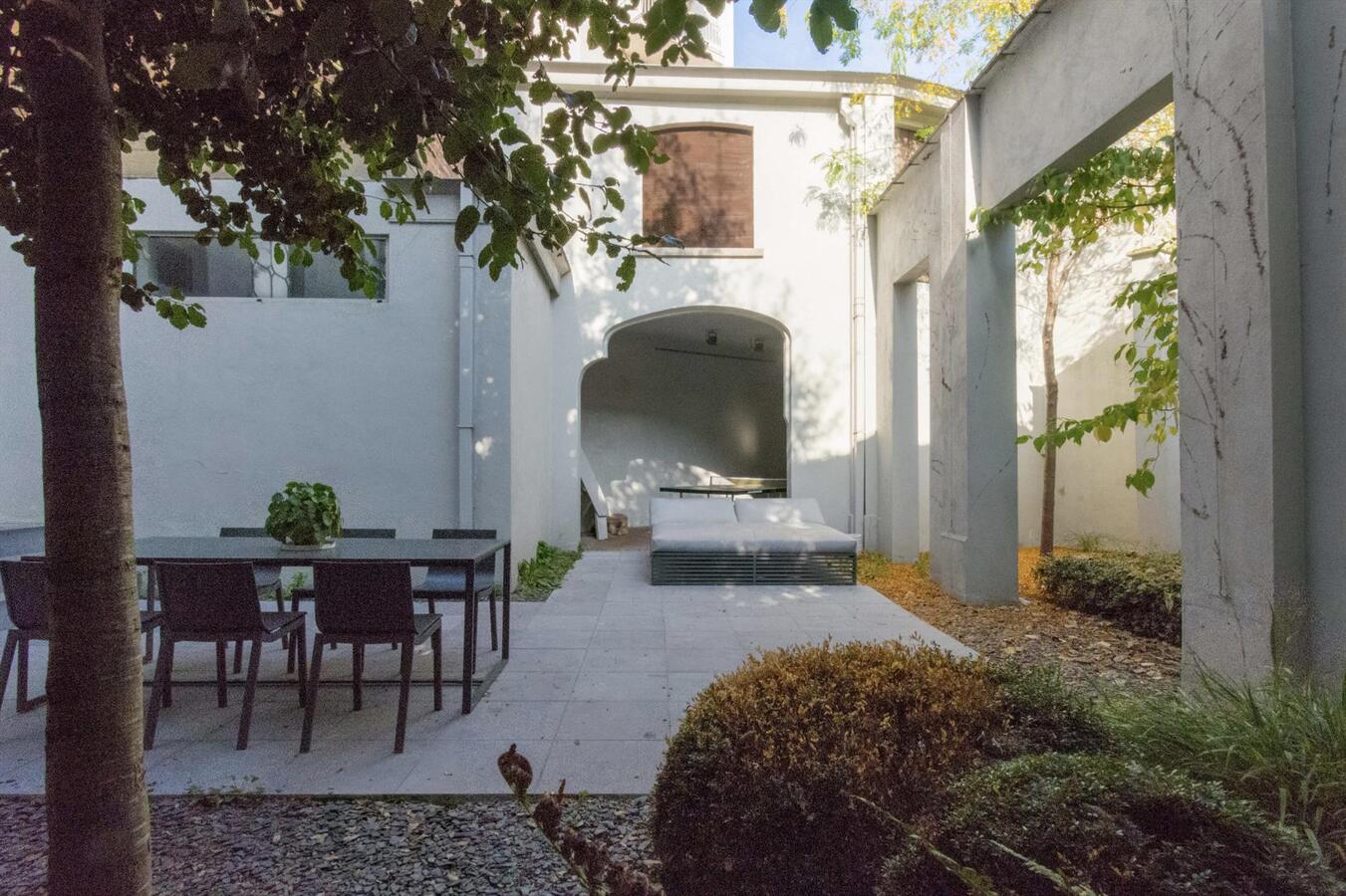 Exclusief herenhuis met stadstuin op toplocatie te Gent 