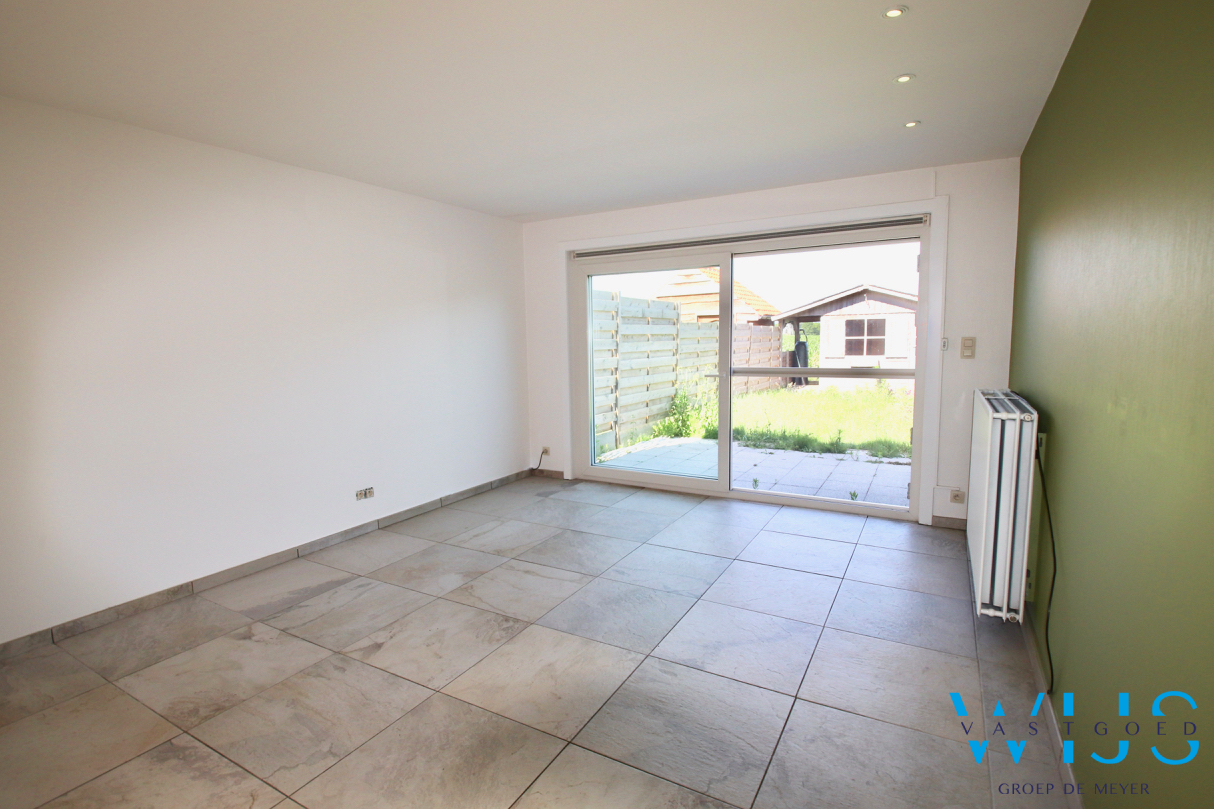 Instapklare en leuke gezinswoning in hartje EEKLO ! 