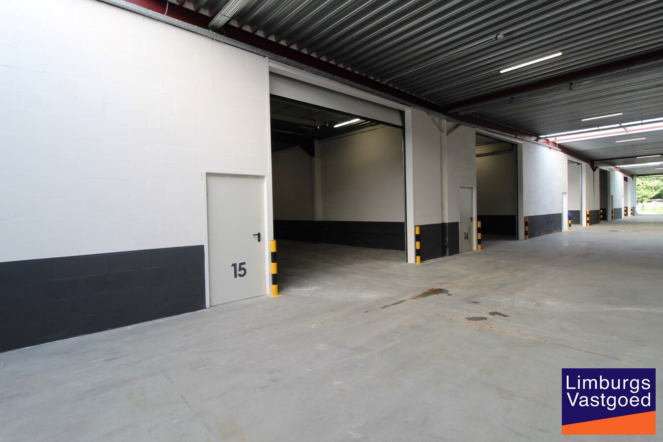 SLAKWEIDESTR. - KMO UNIT 11 - 204 m² - sectionaal poort - nabij E-314 