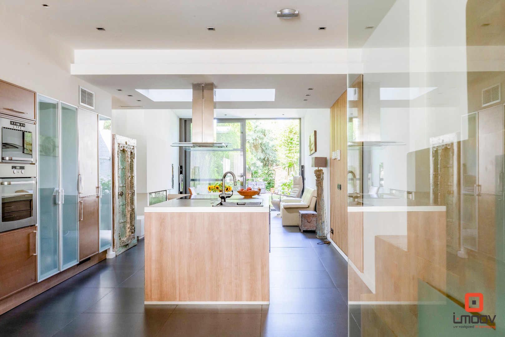 Architecturale woning met 3 slaapkamers te Zwijnaarde 