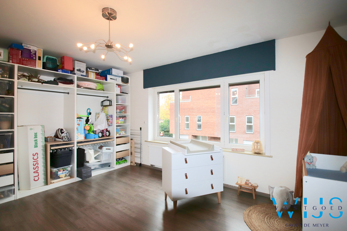 Gezellige gezinswoning op TOPlocatie in Eeklo ! 