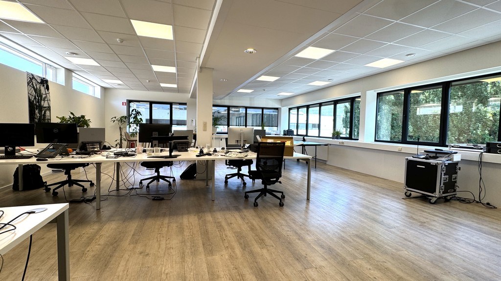 Instapklare kantoren te huur in MB Office Park 1 aan The Loop in Gent