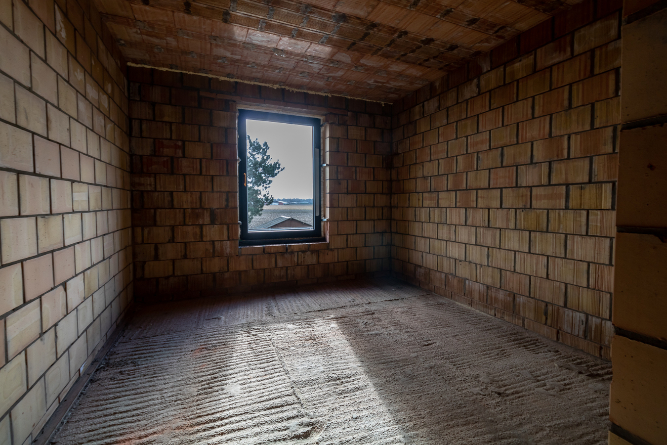 Nieuwbouwwoning met 5 slaapkamers en landelijke vergezichten te Koekelare 