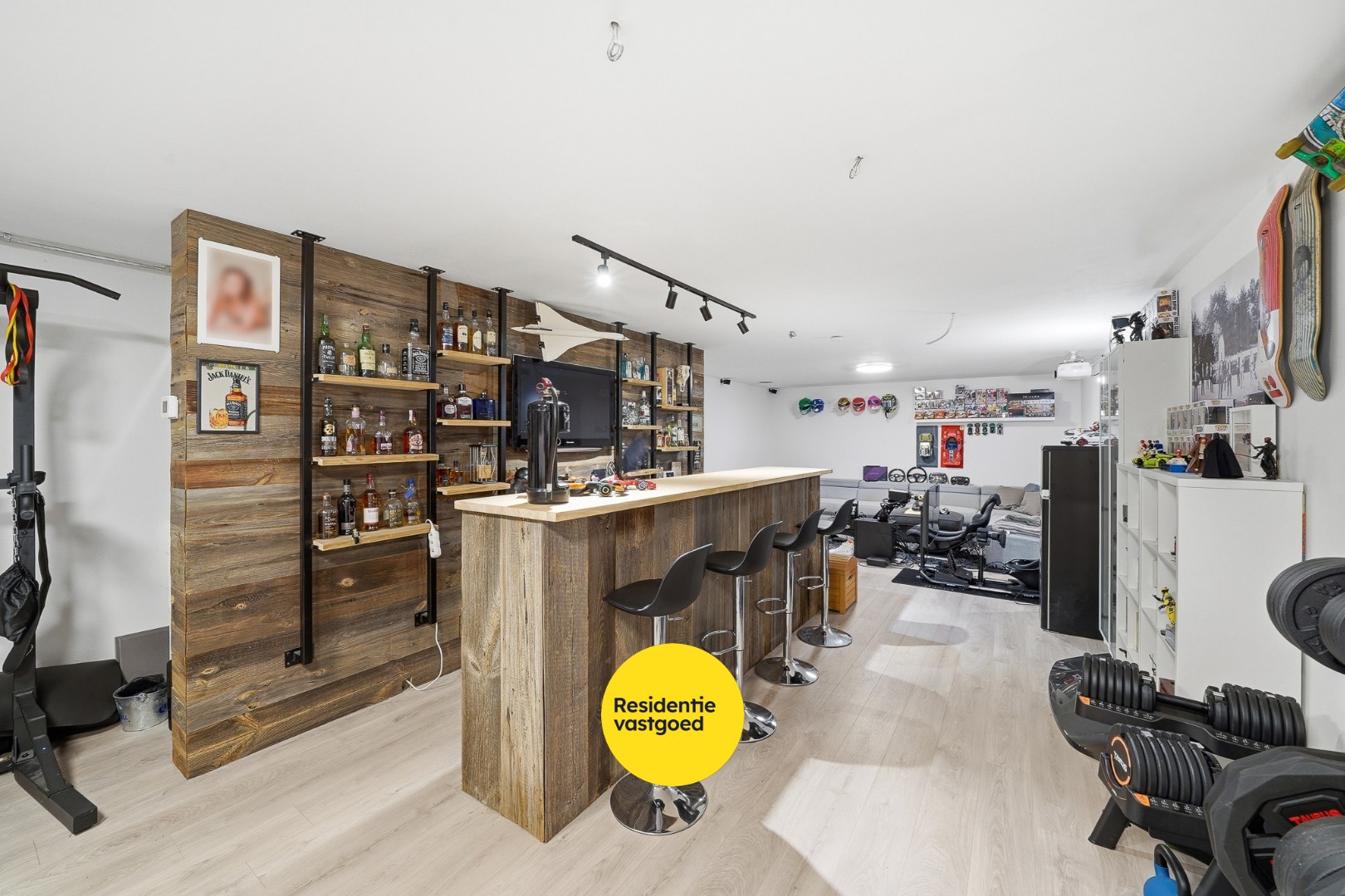 Ruime lichtrijke nieuwbouwvilla in centrum Oudenburg 