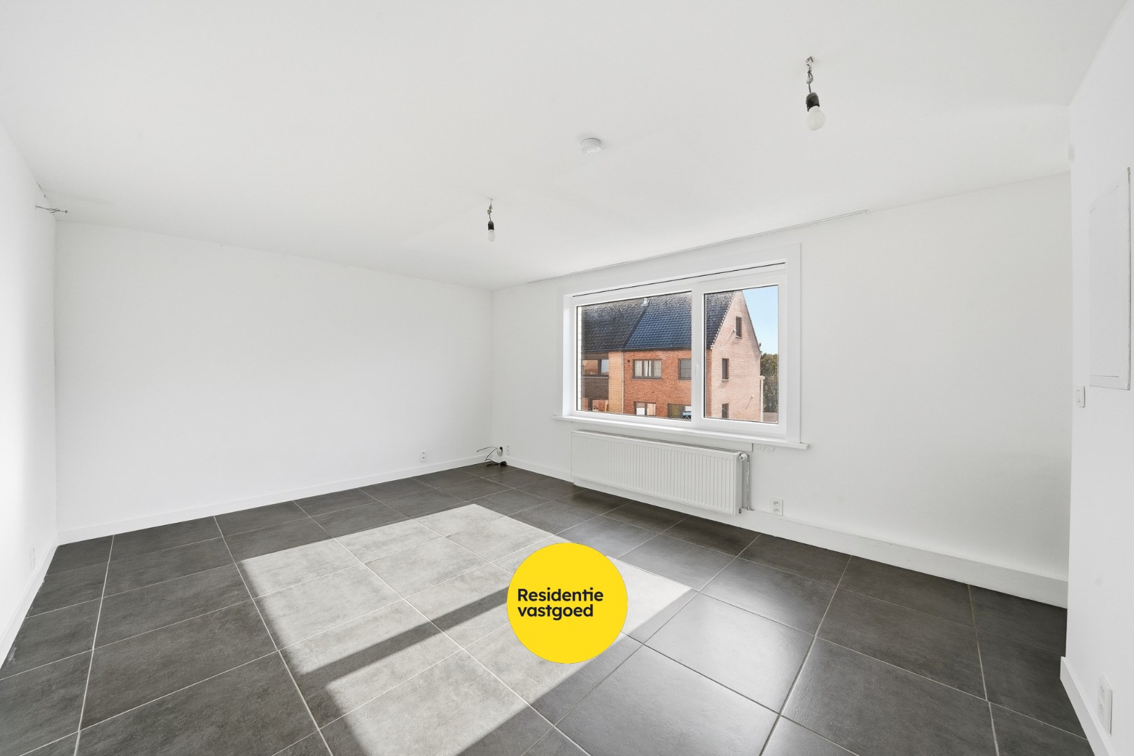 Instapklaar 2-slaapkamerappartement vlakbij de Spuikom 