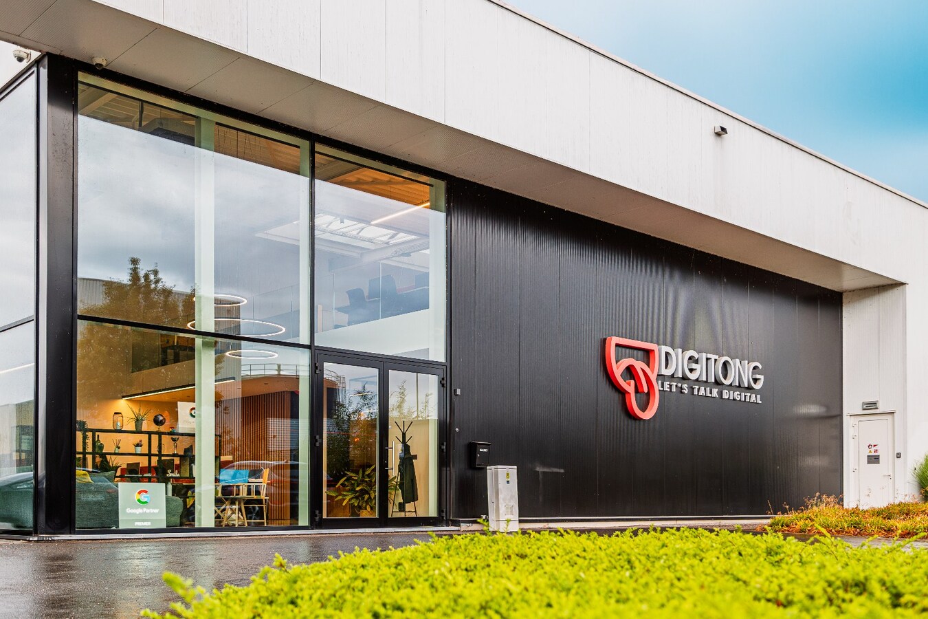 Te koop commercieel kantoor - Tongeren