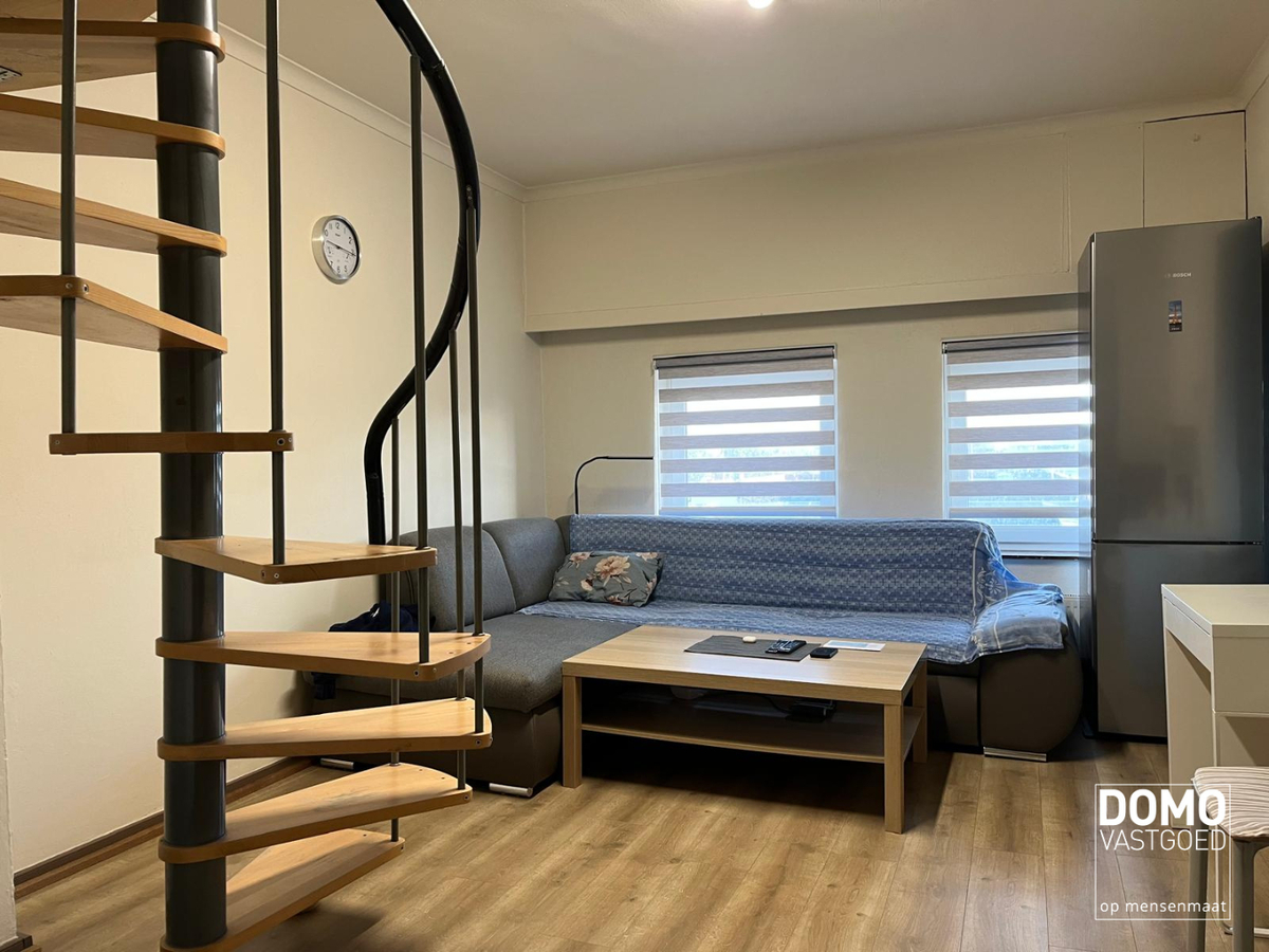 OPBRENGSTENEIGENDOM MET 2 APPARTEMENTEN EN 1 DUPLEXSTUDIO TE HASSELT 