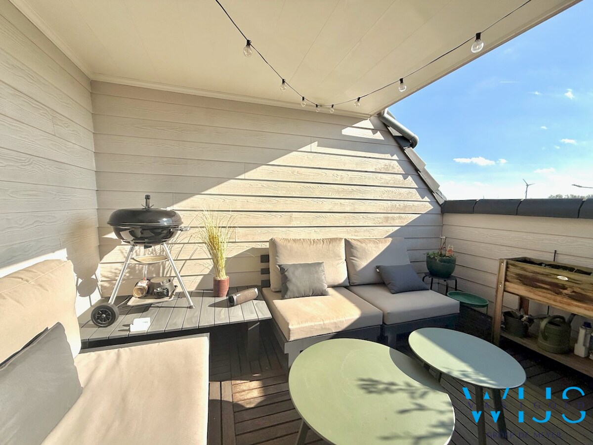 Super tof appartement met leuk dakterras &amp; garage te ERTVELDE / RIEME! 