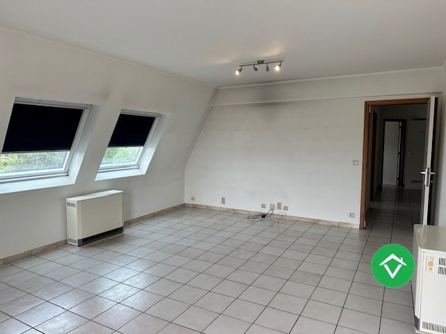 Appartement met 2 slaapkamers en garage te Kortemark 