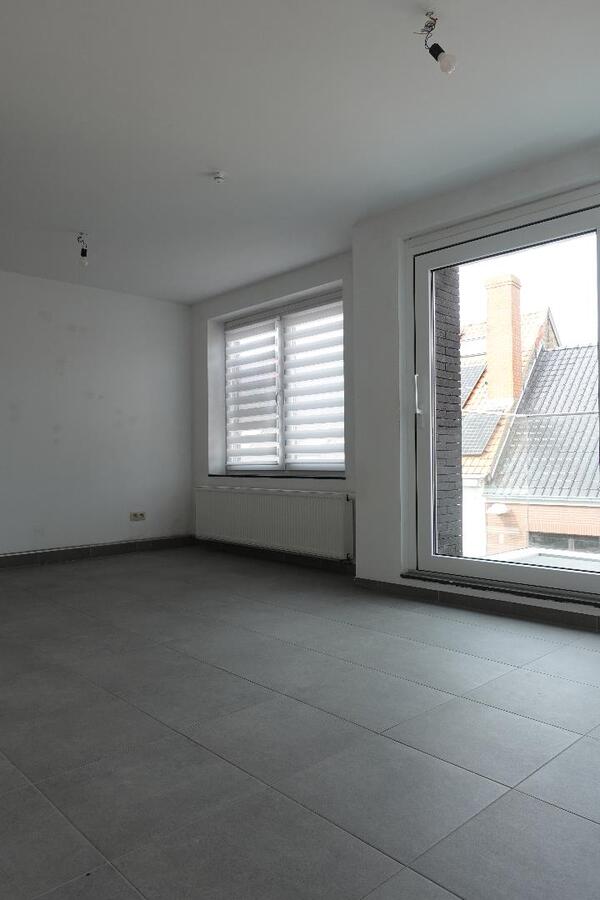 Ruim duplex appartement te Gistel 
