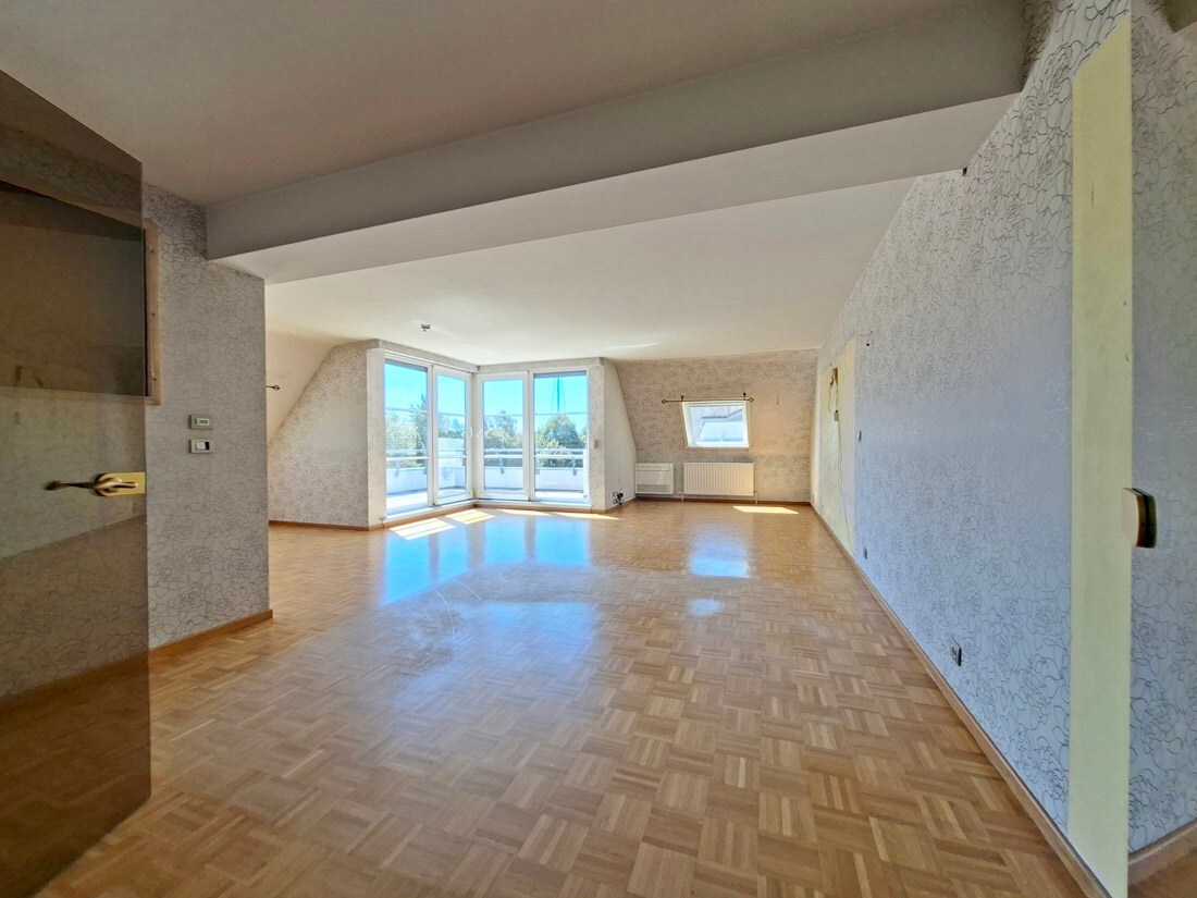Centraal gelegen ruim 3 slaapkamer appartement te Lanaken 