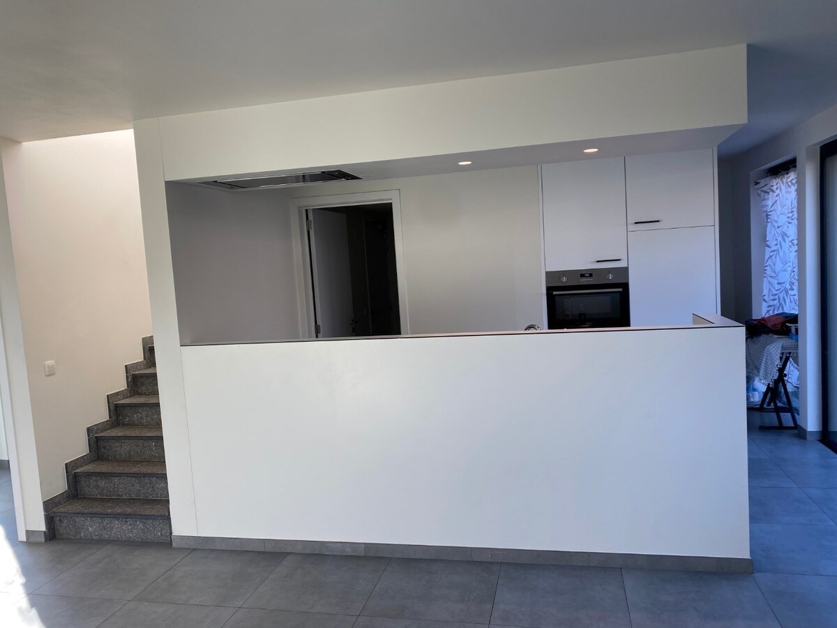 Nieuwbouwwoning nabij de Sterre - met terras en tuin ! 