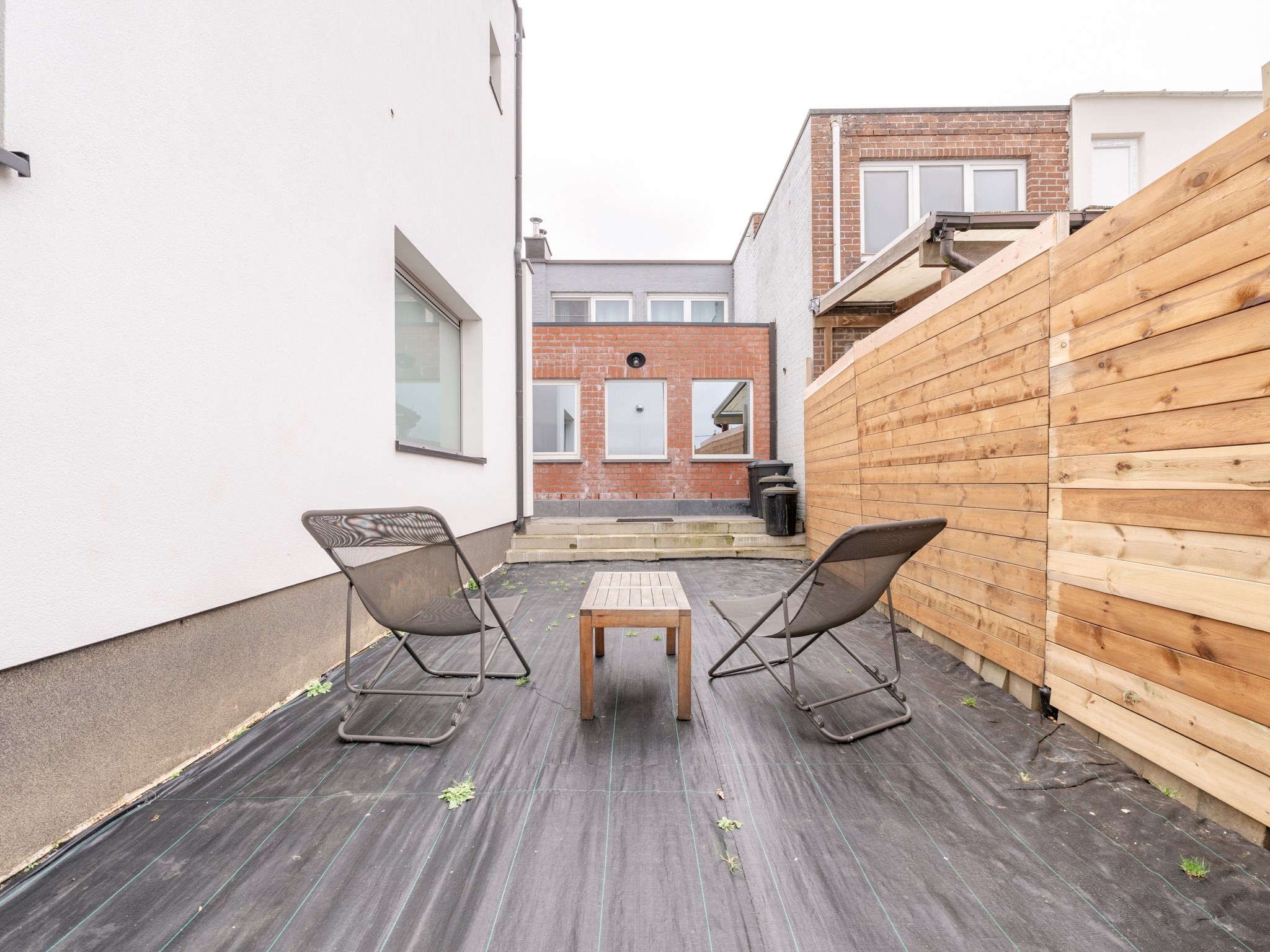 Instapklare woning met 3 kamers, terras en tuin 