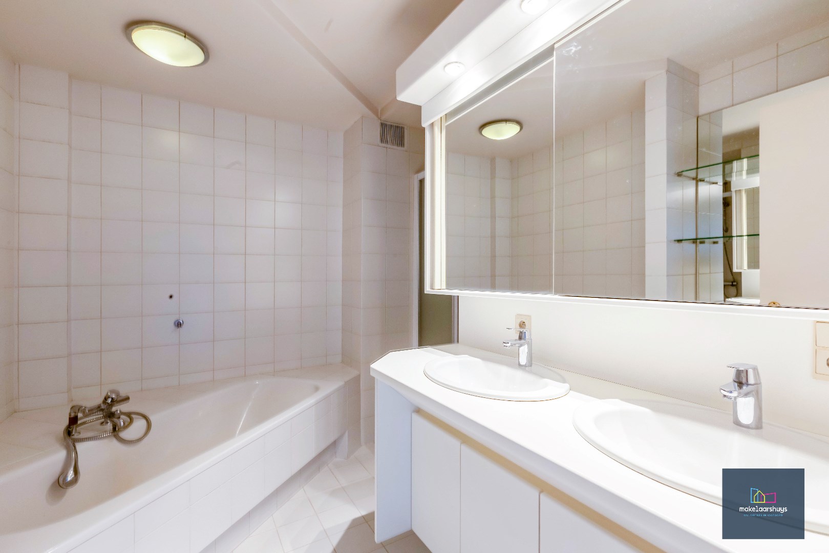 Gunstig gelegen 2slp. app. met zonnig terras ( 25m²) nabij het Citadelpark 