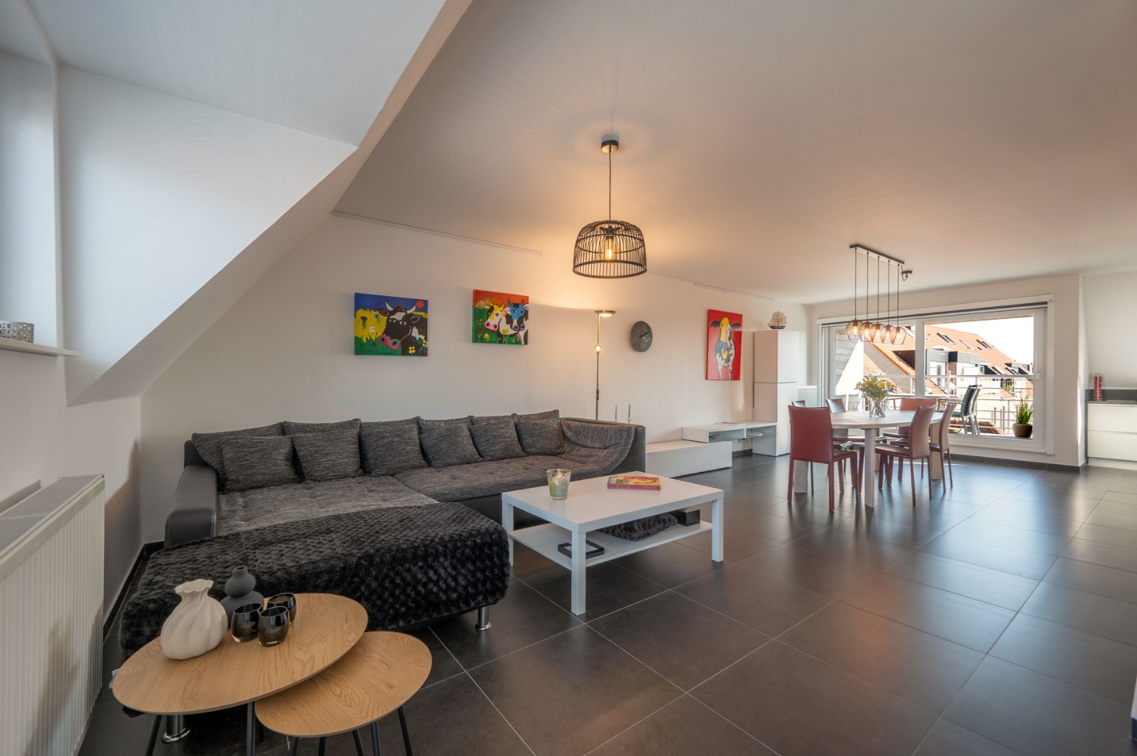 Absoluut instapklare en recent gebouwde duplex met zonneterrassen 