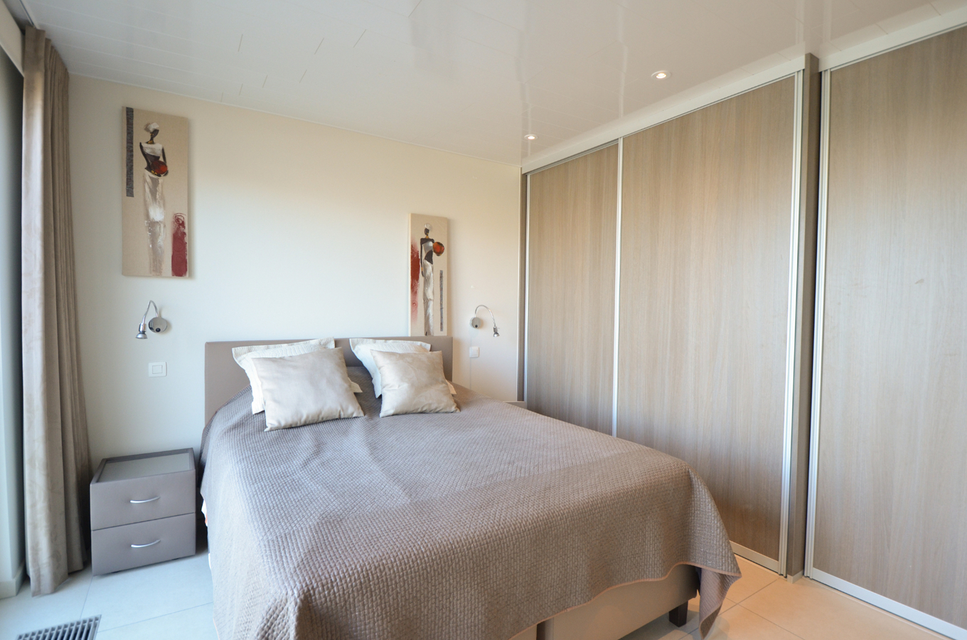 Luxe appartement met uitzonderlijke terras van 96m² op St-André Oostduinkerke! 