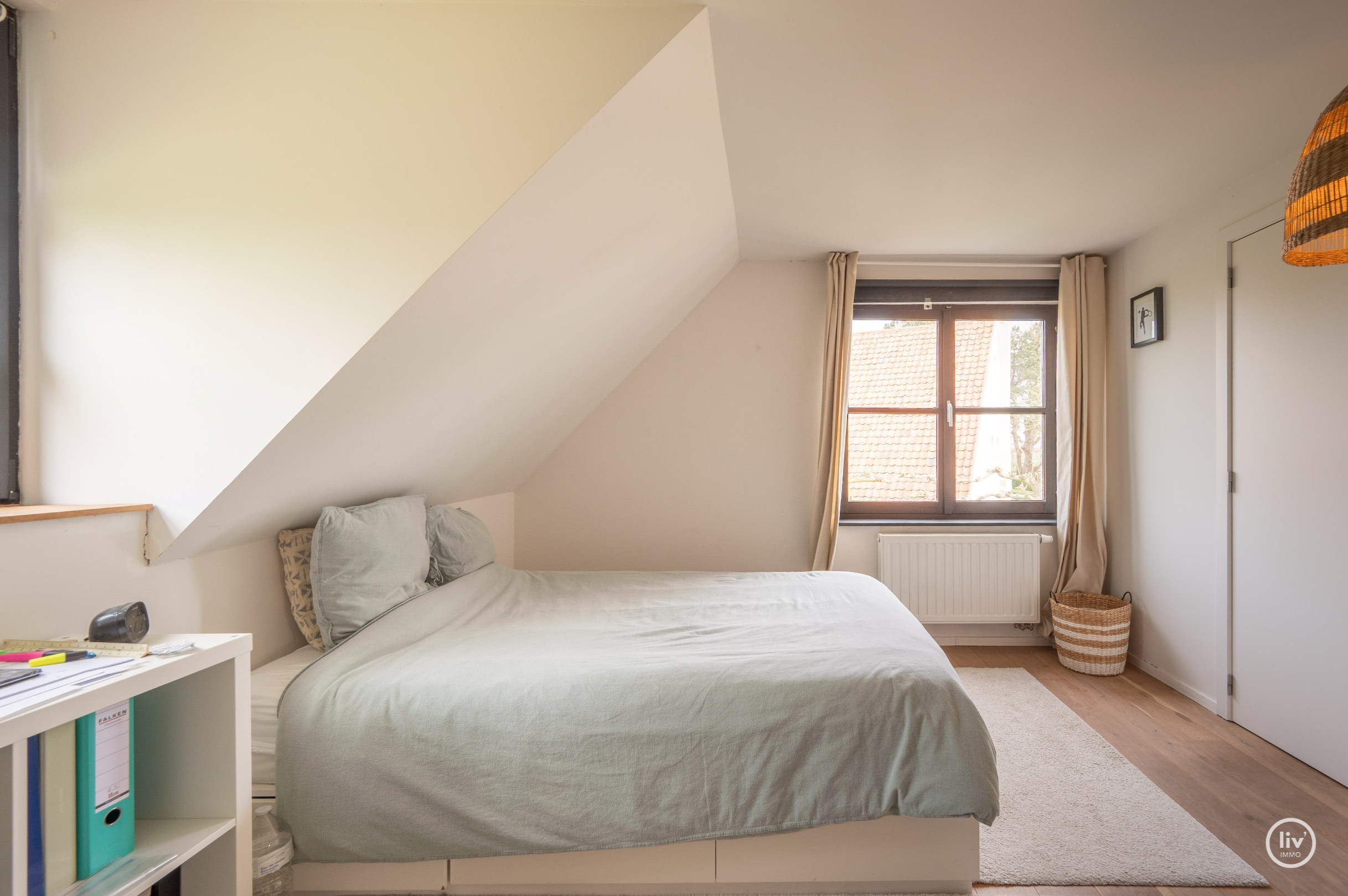 Prachtige vrijstaande villa rustig gelegen te Monikkendreef op een mooi perceel van 1000m2. 