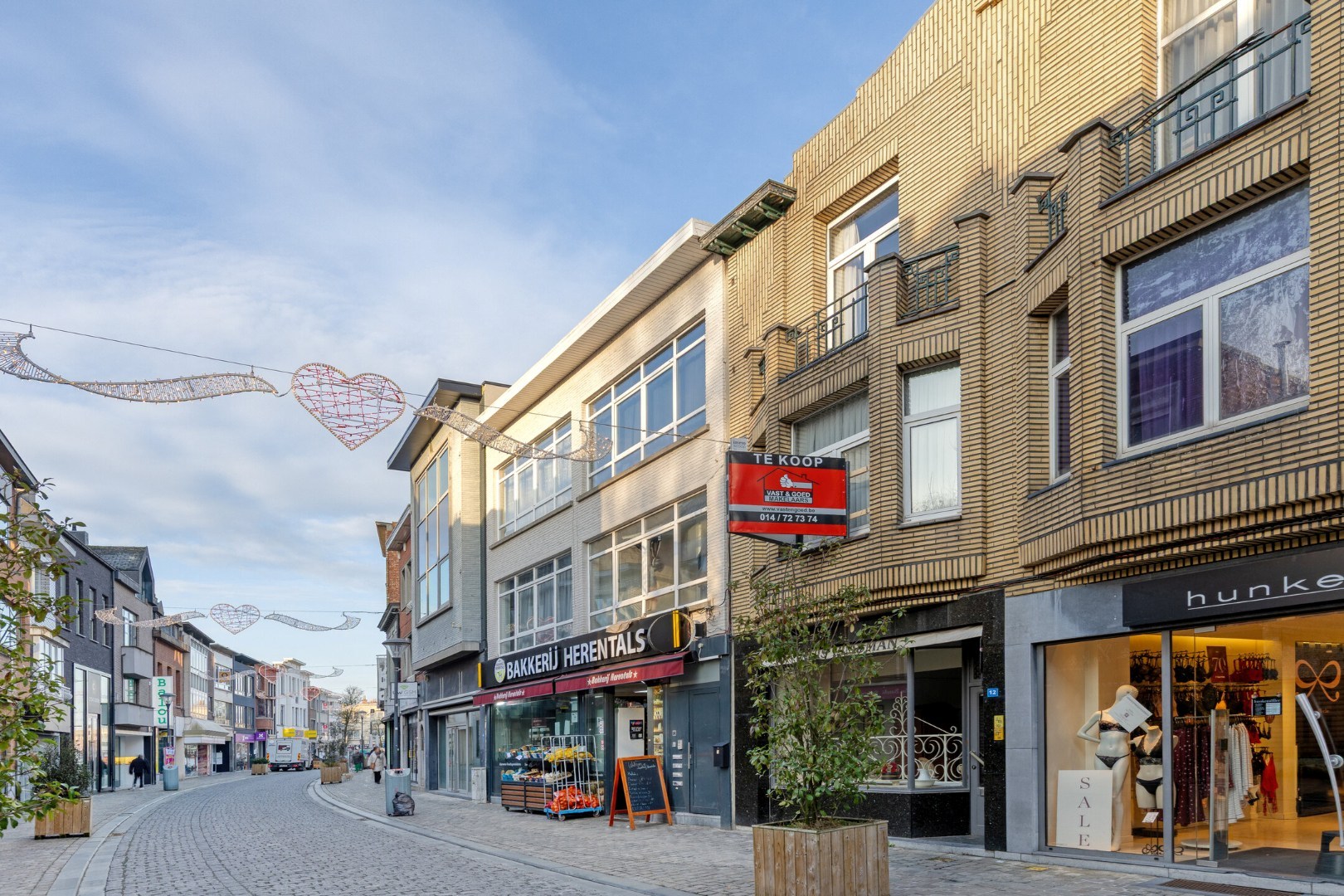 Handelswoning met 4 slpk. op een toplocatie in het hart van Herentals 