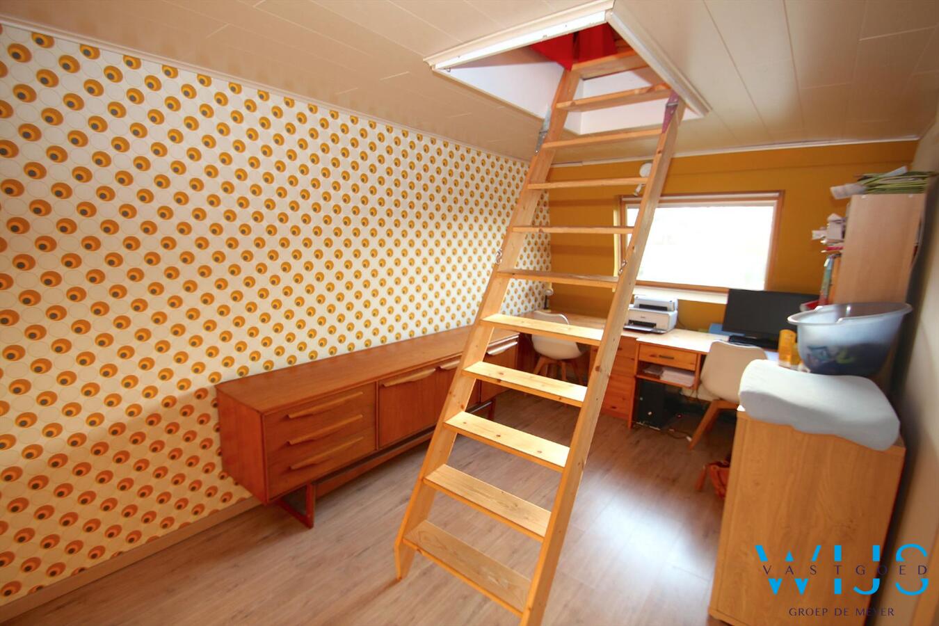 Knusse, instapklare starterswoning te Drongen ! 