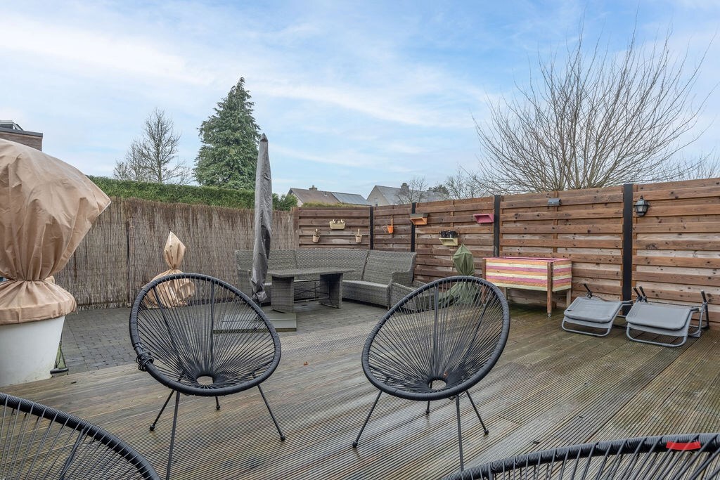 Benedenwoning verkocht in Ravels