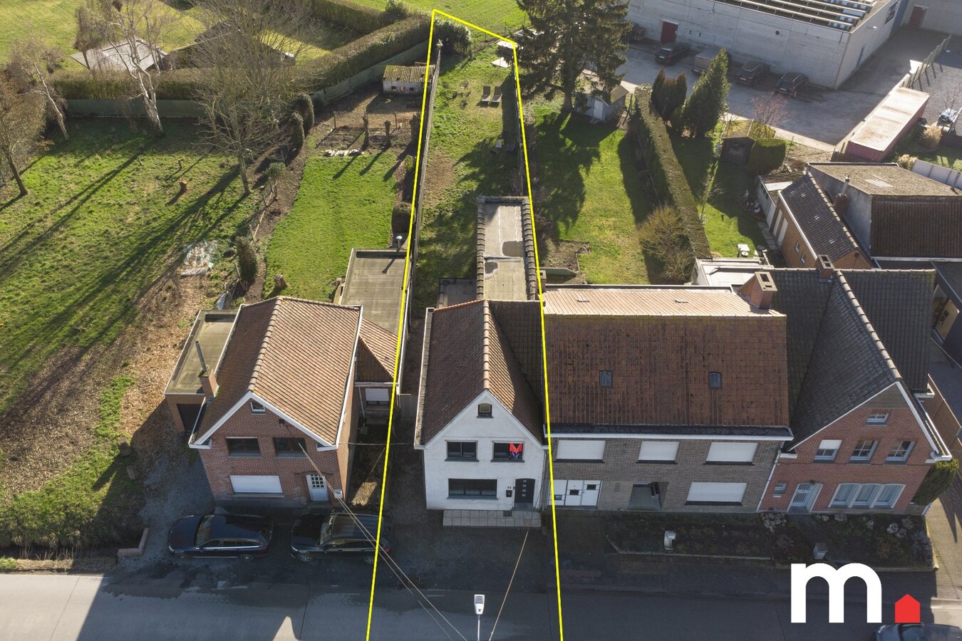 Top gerenoveerde halfopen woonst met ruime tuin te Waregem ! 