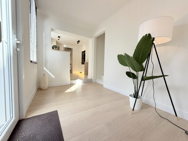 Trendy halfopen bebouwing met tuin en uitweg te Wevelgem ! *** NONO INSPIRED*** 