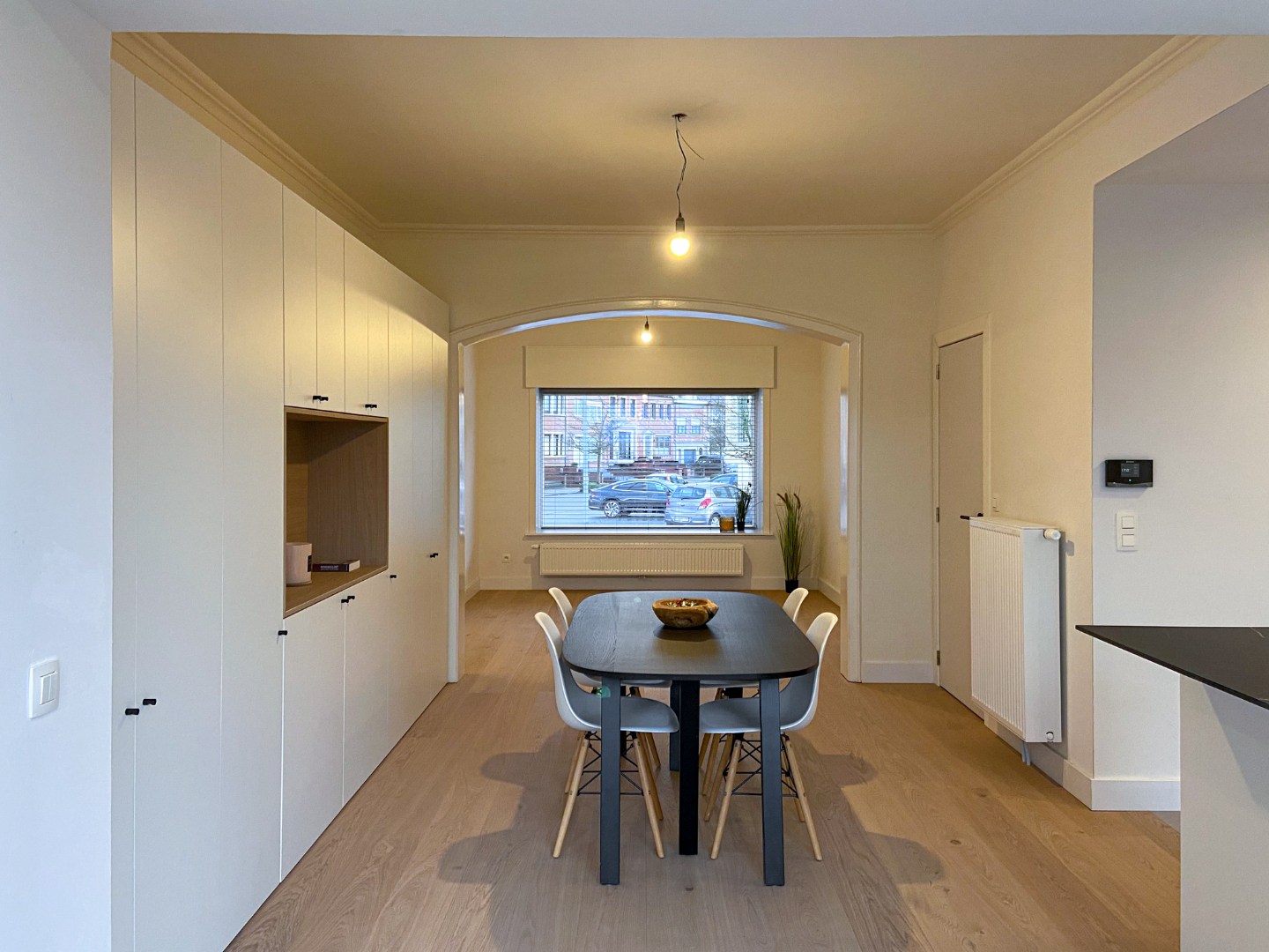 Stijlvol gerenoveerde stadswoning op topligging te Kortrijk! 