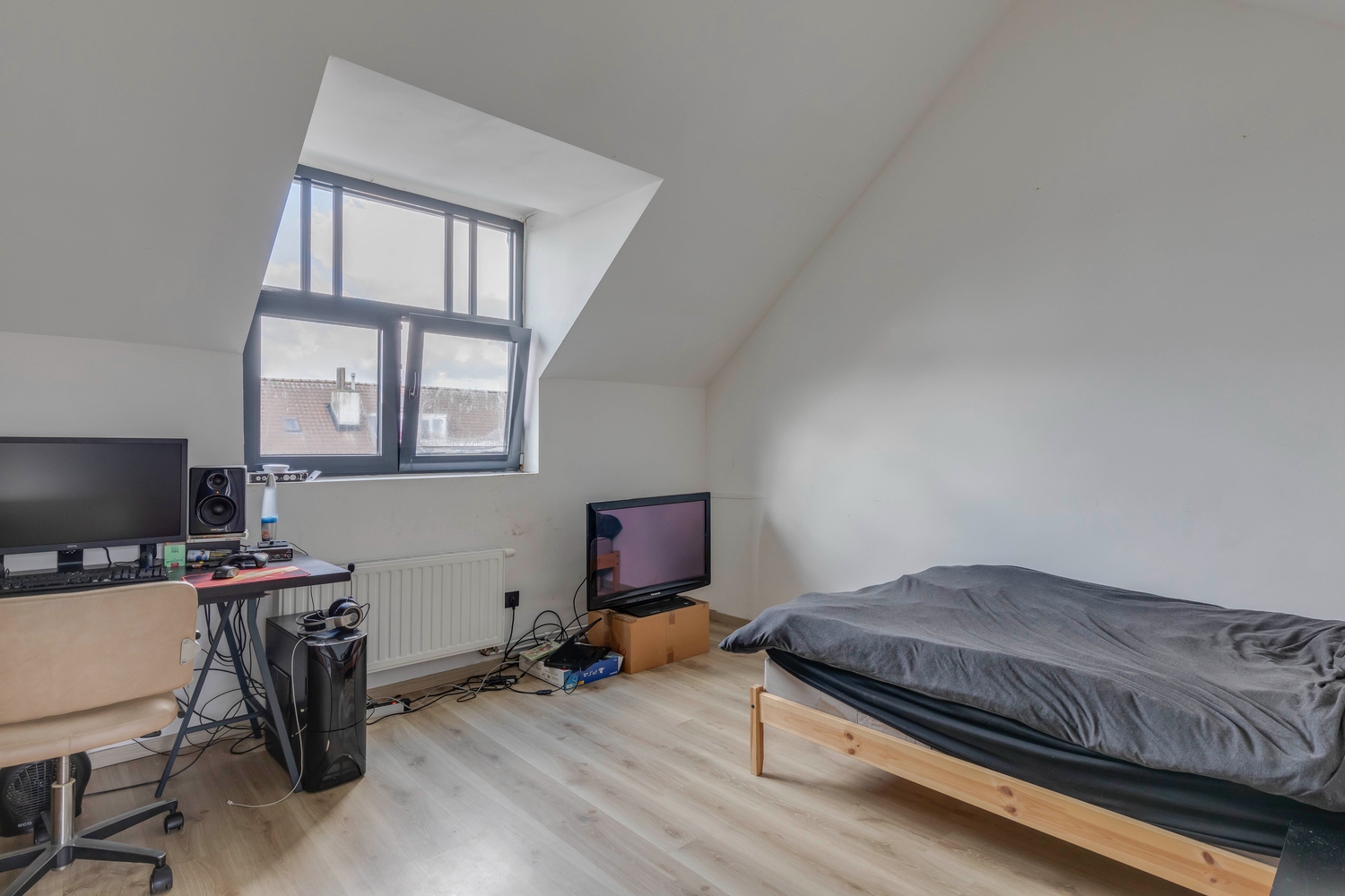 Goed renderende opbrengsteigendom op interessante locatie! 